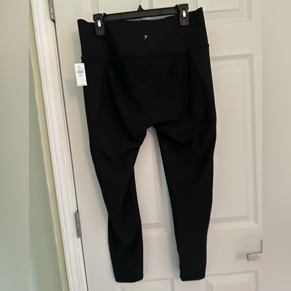 - Black leggings NWT 23” length - Picture 1 of 3